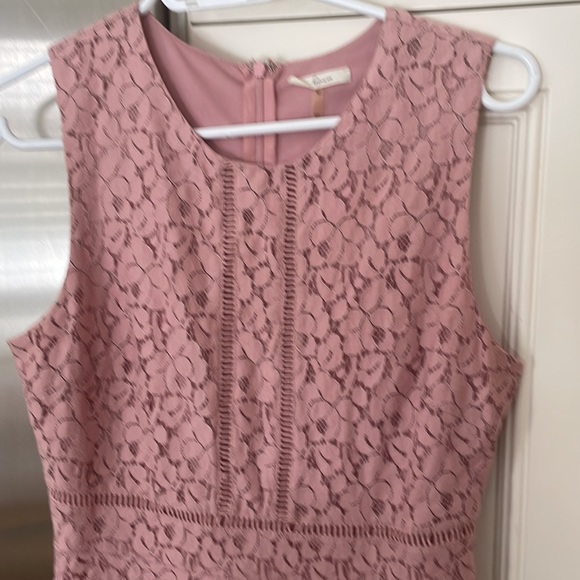 Pink, sleeveless dress, size medium - Picture 2 of 4